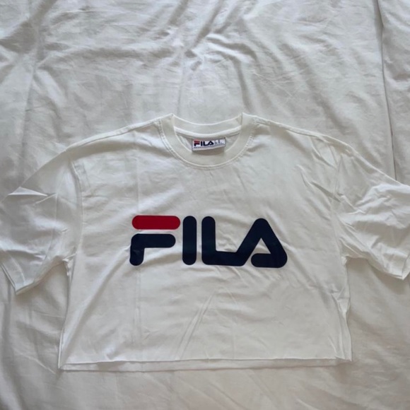 Cropped white fila tshirt - Picture 2 of 2